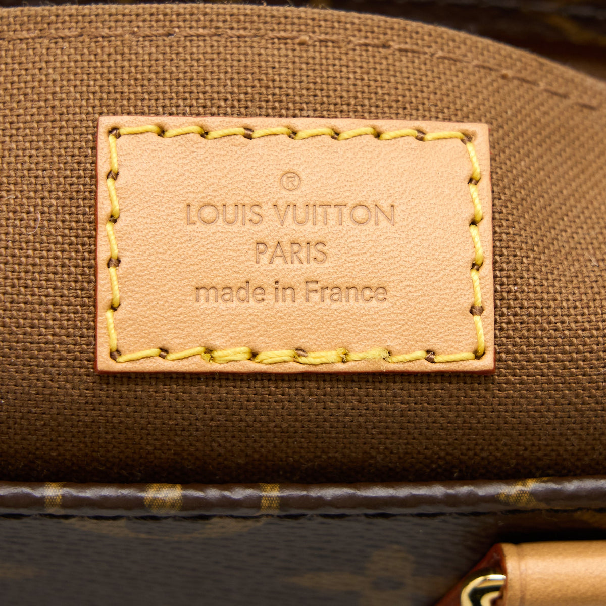 Louis Vuitton Petit Sac Plat Monogram Canvas GHW