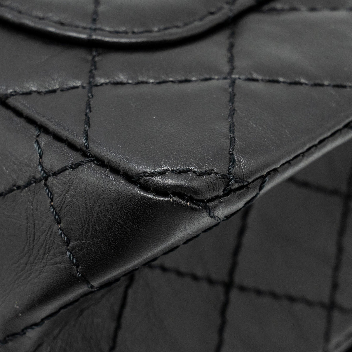 Chanel Mini 2.55 Reissue Aged Calfskin BLACK GHW (Microchip)