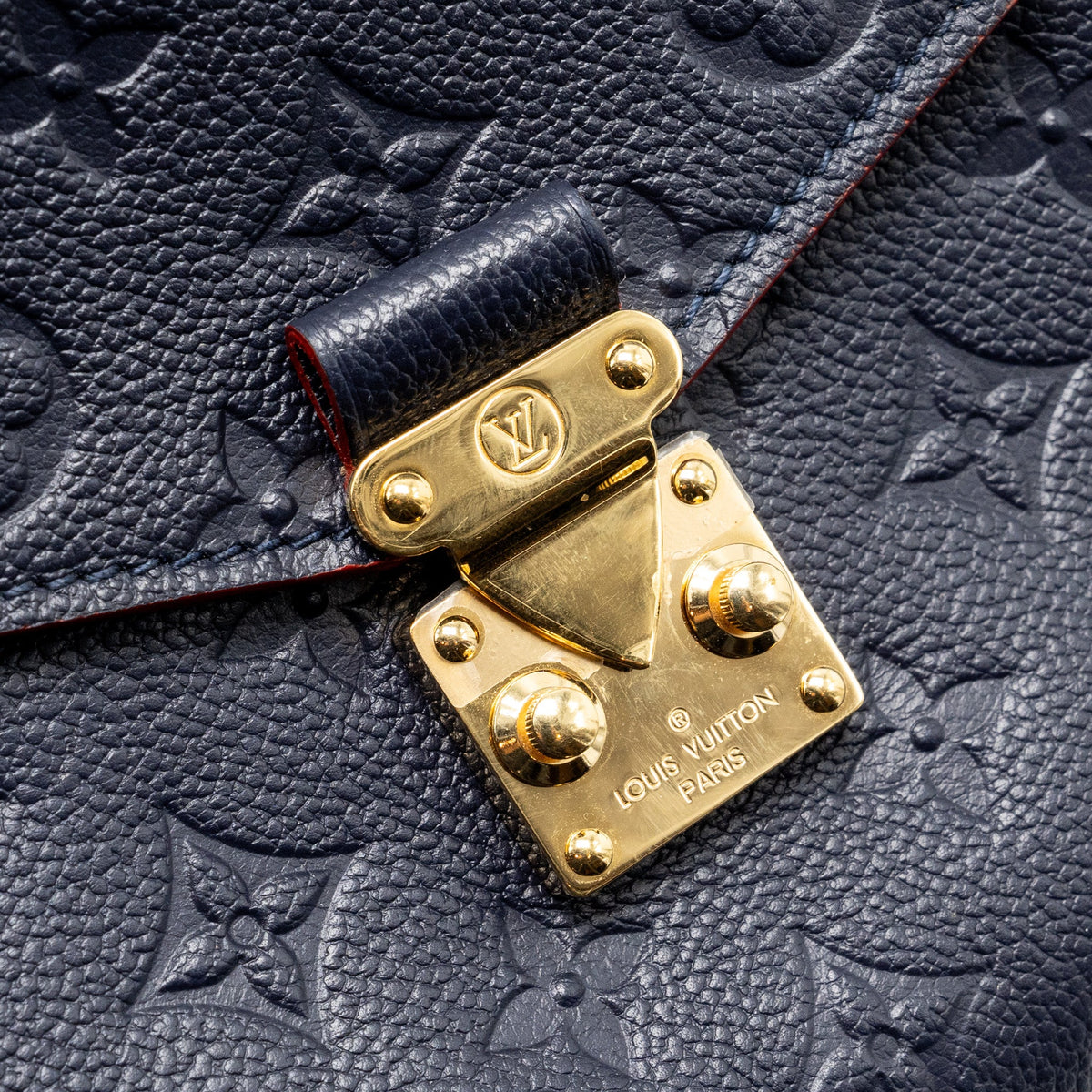 Louis Vuitton Pochette Metis Monogram Empreinete navy GHW
