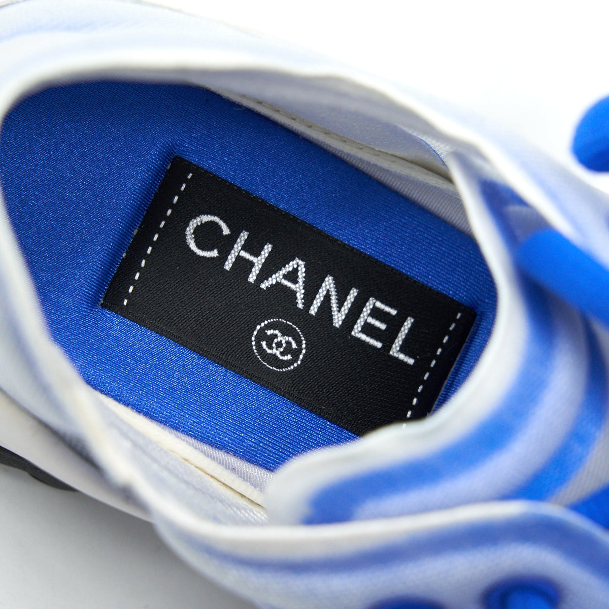 Chanel size35 CC logo sneaker Blue
