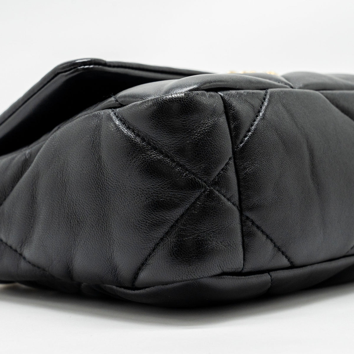 Chanel Small 19 Bag Lambskin Black GHW (microchip)