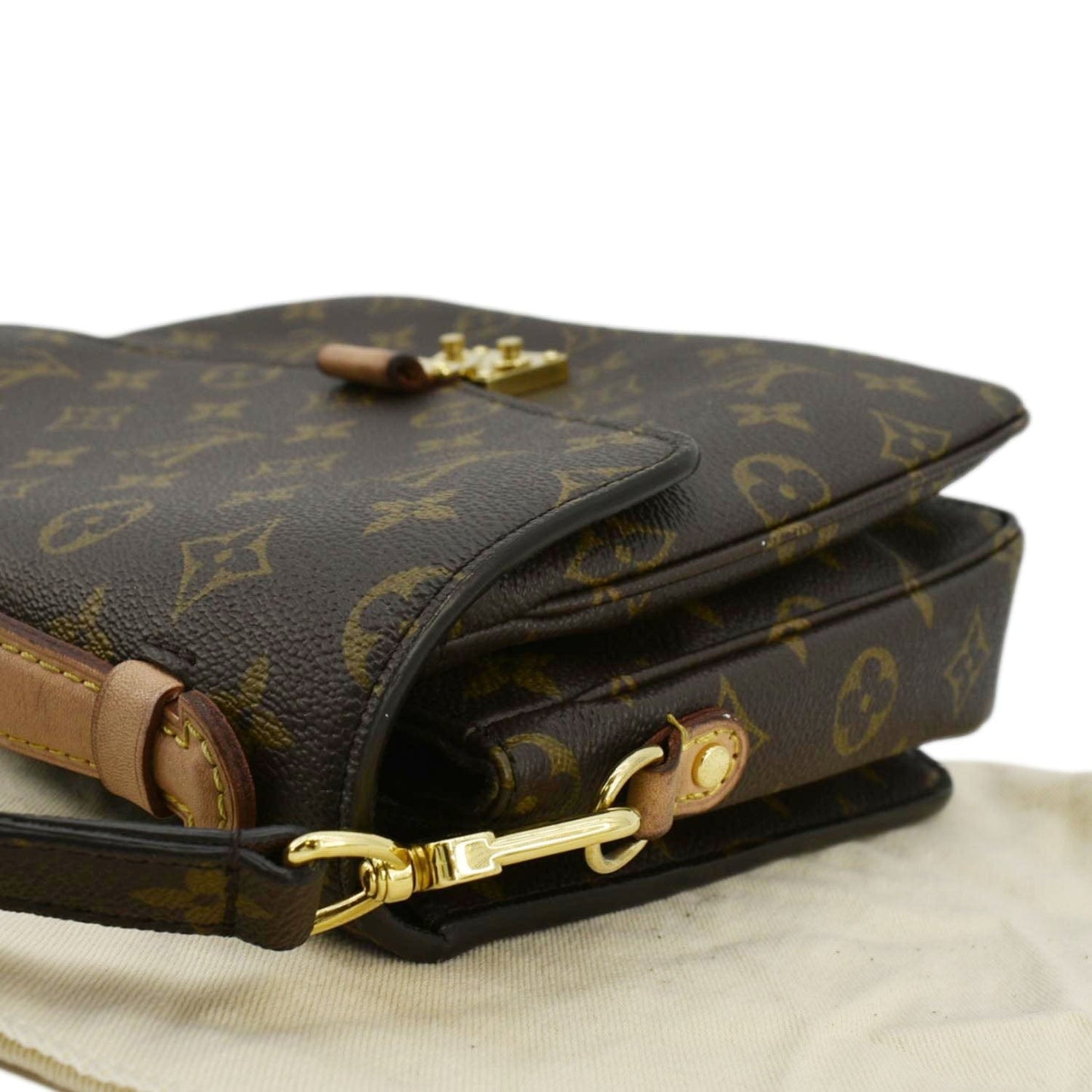 LOUIS VUITTON Metis Pochette Monogram Canvas Crossbody Bag Brown