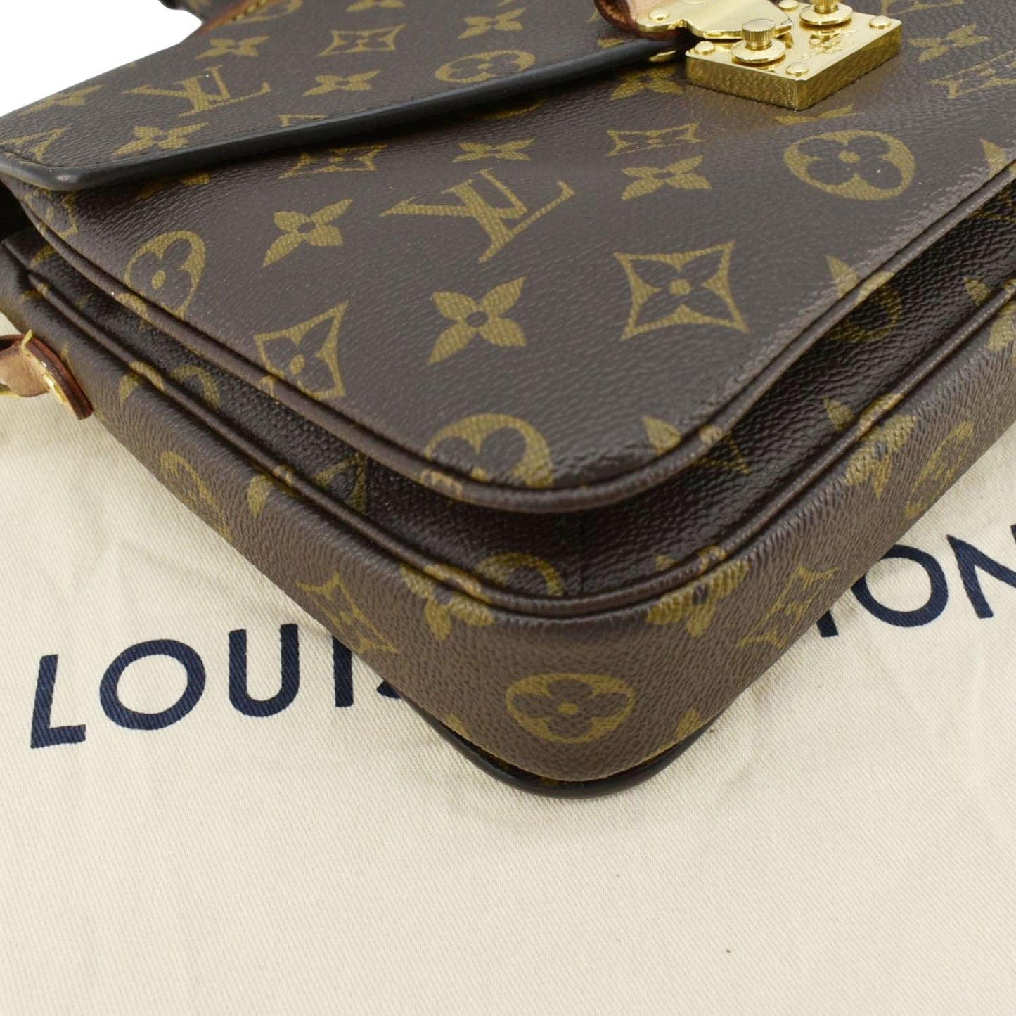 LOUIS VUITTON Metis Pochette Monogram Canvas Crossbody Bag Brown