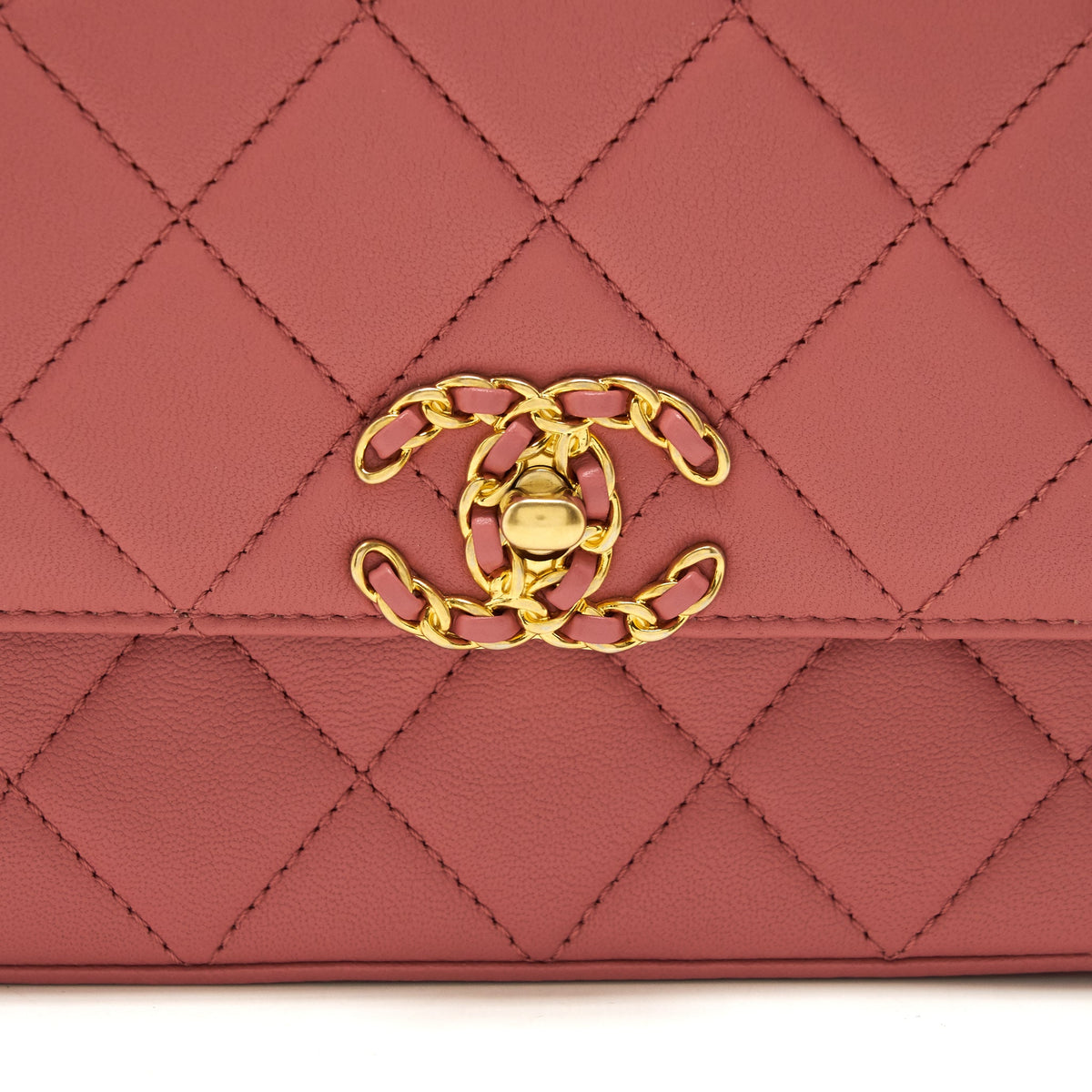 Chanel Top Handle Metis Bag lambskin Pink brushed GHW