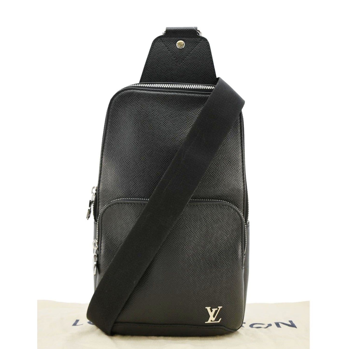 LOUIS VUITTON Avenue Sling Taiga Leather Crossbody Bag Black