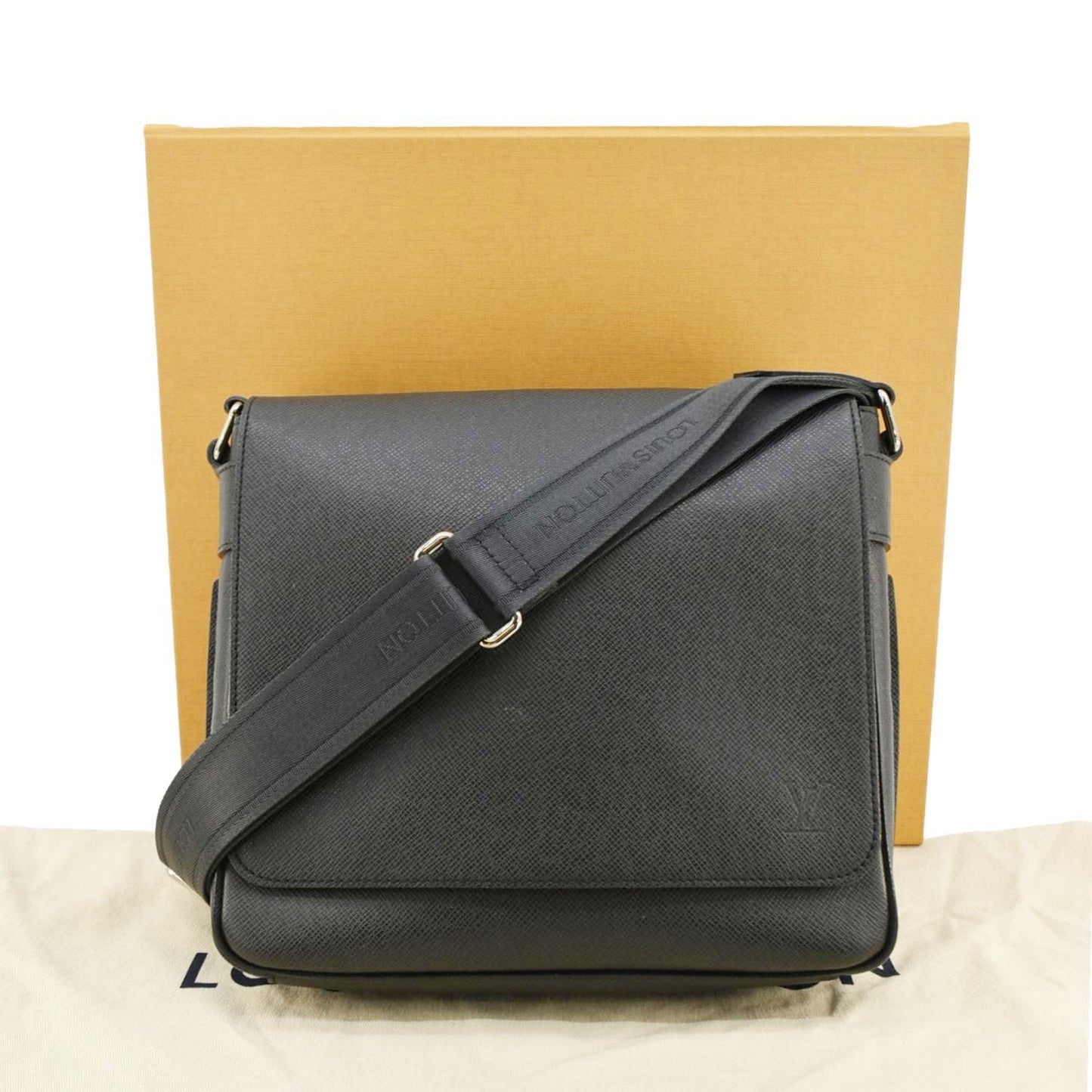 LOUIS VUITTON District PM Taiga Leather Crossbody Bag Black