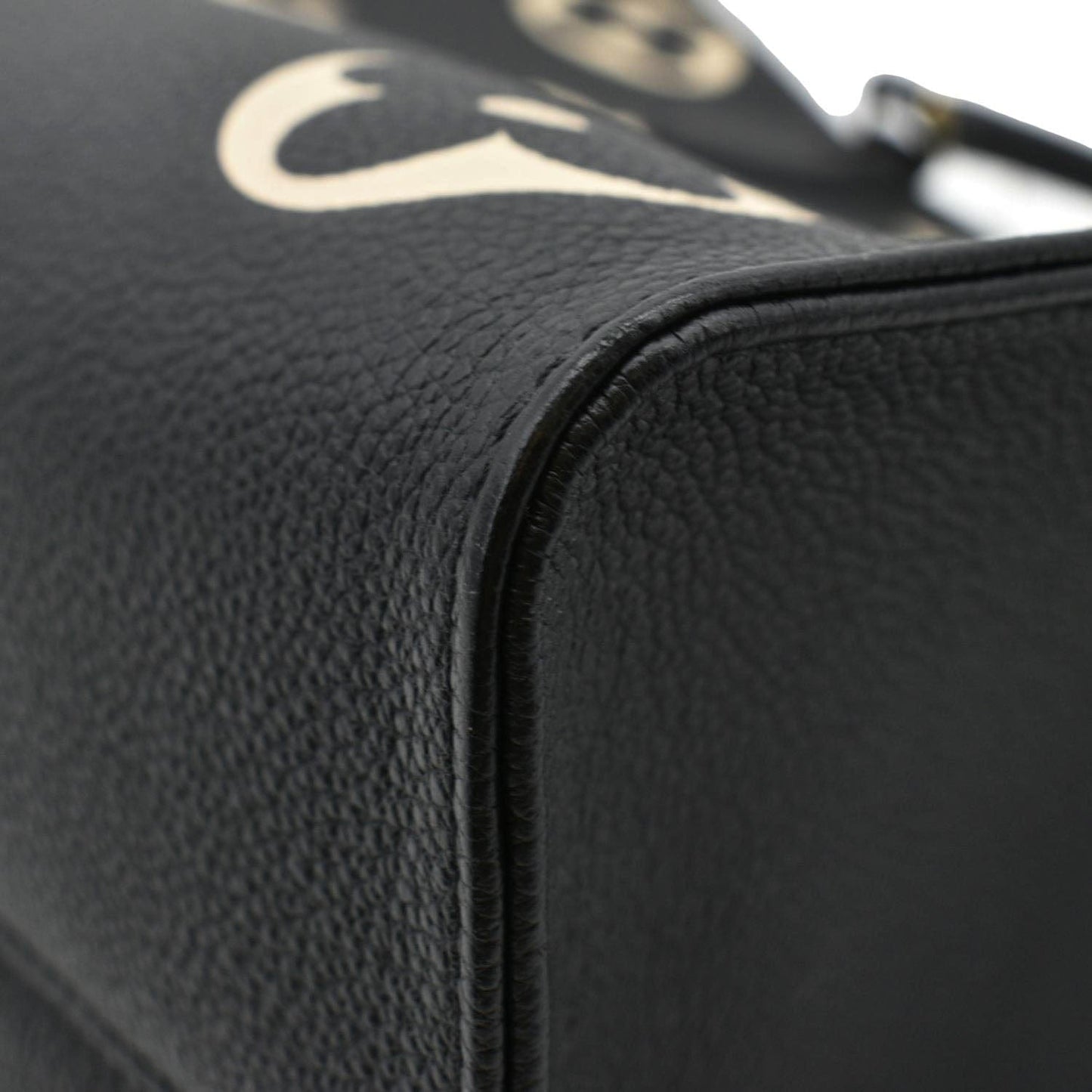 LOUIS VUITTON Onthego MM Giant Bicolor Monogram Empreinte Leather Tote Shoulder Bag Black