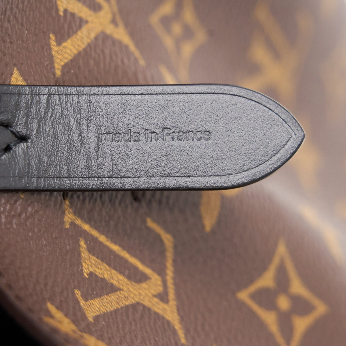 Louis Vuitton Neo Noe Monogram Canvas Black