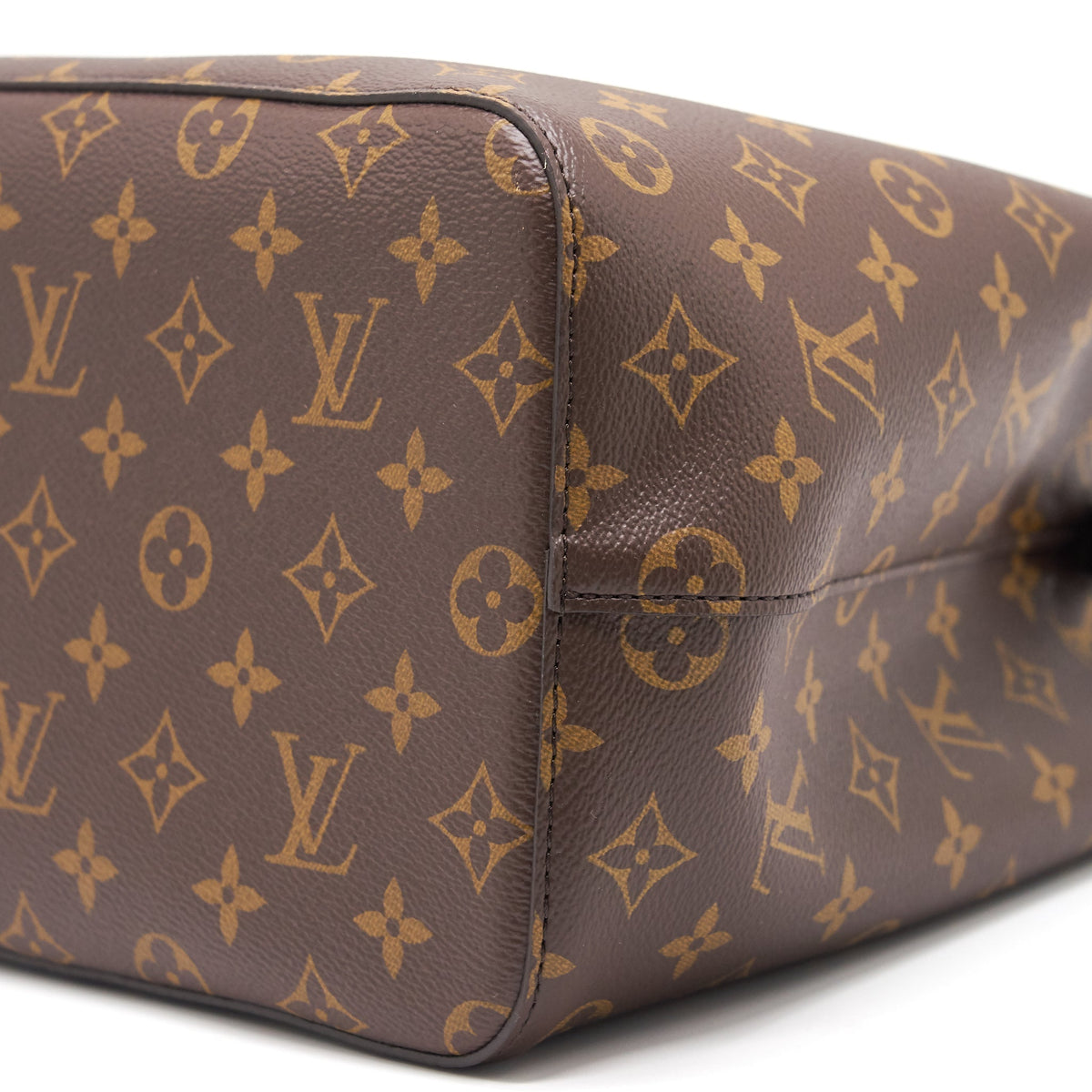 Louis Vuitton Neo Noe Monogram Canvas Black