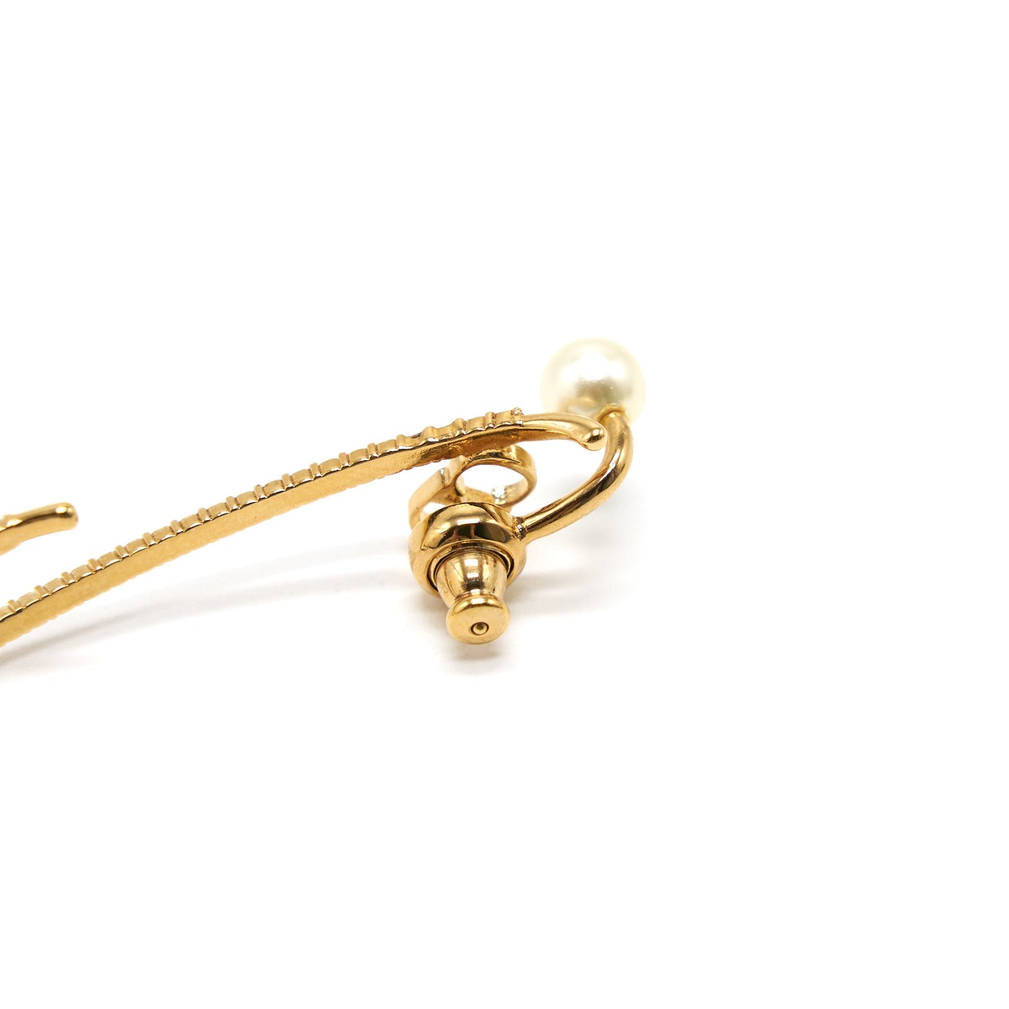Christian Dior One Side Cuff Earring