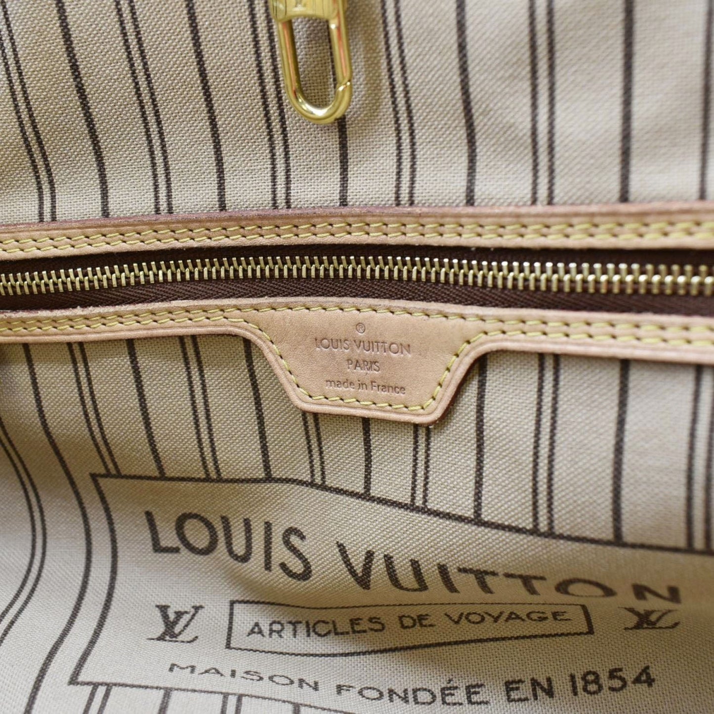 LOUIS VUITTON Neverfull MM Monogram Canvas Tote Bag Brown