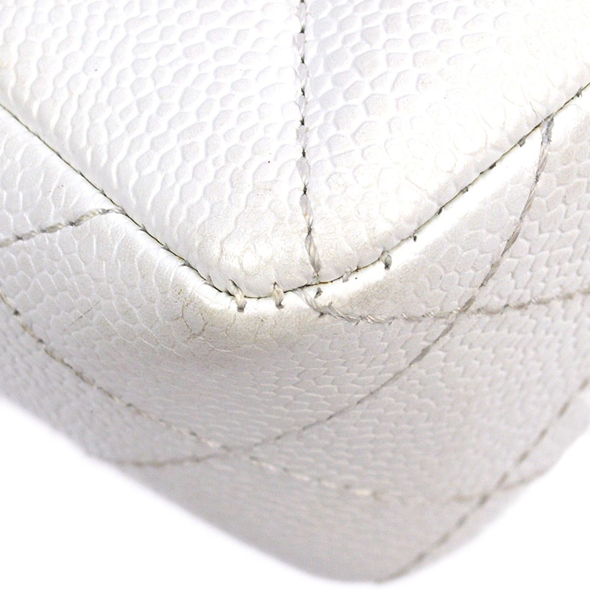 Chanel 1997-1999 White Caviar Classic Flap Acrylic Chain Shoulder Bag