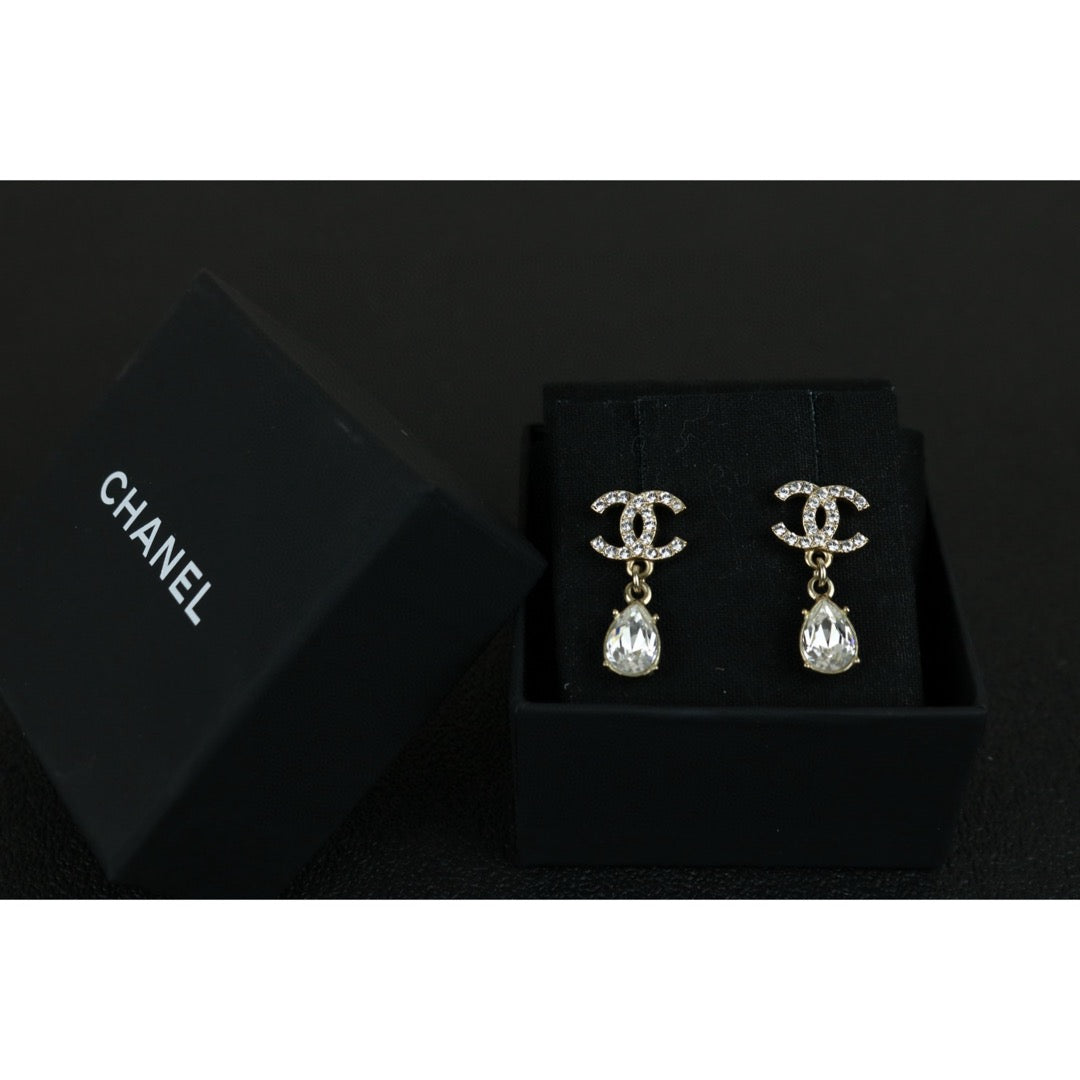 Very Good ( Rank A) ｜CHANEL COCO Mark Water drop pendant  Rhinestone Earrings ｜X25020916