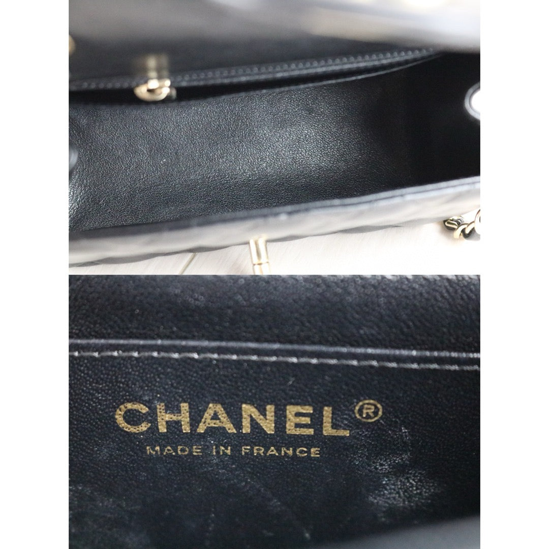 Very Good ( Rank A)｜ CHANEL  Matrasse Lamb Skin 17 Black Shoulder Bag Made In 2018～2019 Year ｜W25030601