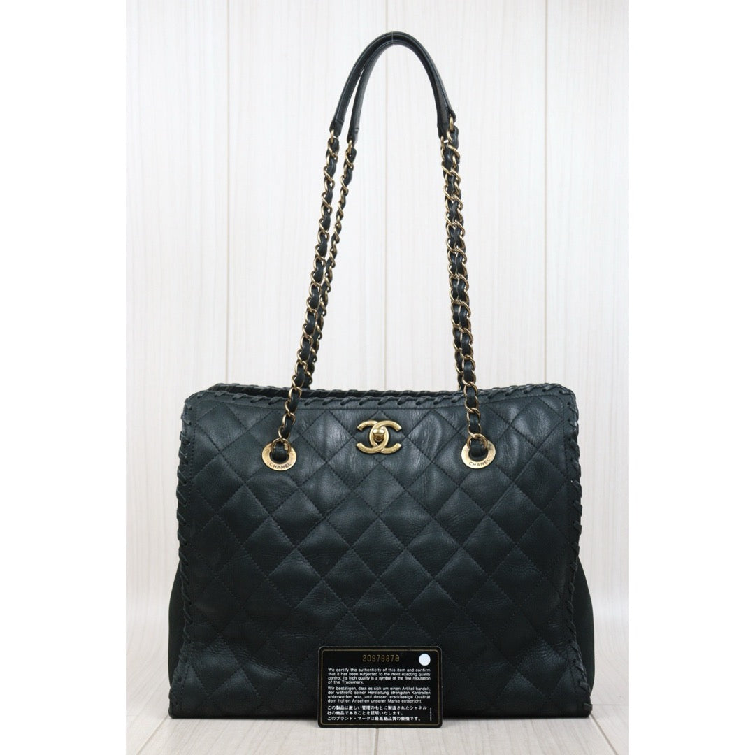 Good ( Rank AB)｜ CHANEL Matrasse Chain Calf Leather Tote Bag Dark Green Made In 2014 -2015 Year｜Y25061702