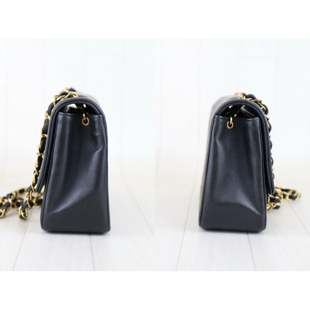 Good ( Rank AB)｜ CHANEL  Mademoiselle 22 Lamb Skin Shoulder Bag Black  Made in1991-1994Year ｜Y25011001