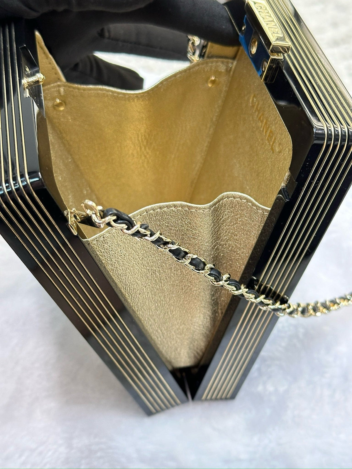 Chanel Plexiglass Pearl Playing Card Casino Minaudiere Clutch Black GHW