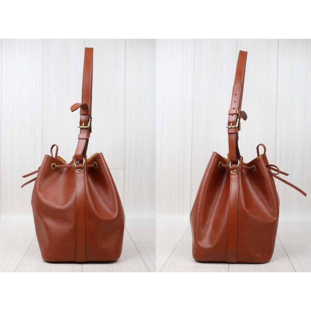Rank AB ｜ LV Epi Shoulder Bag Brown｜24061102