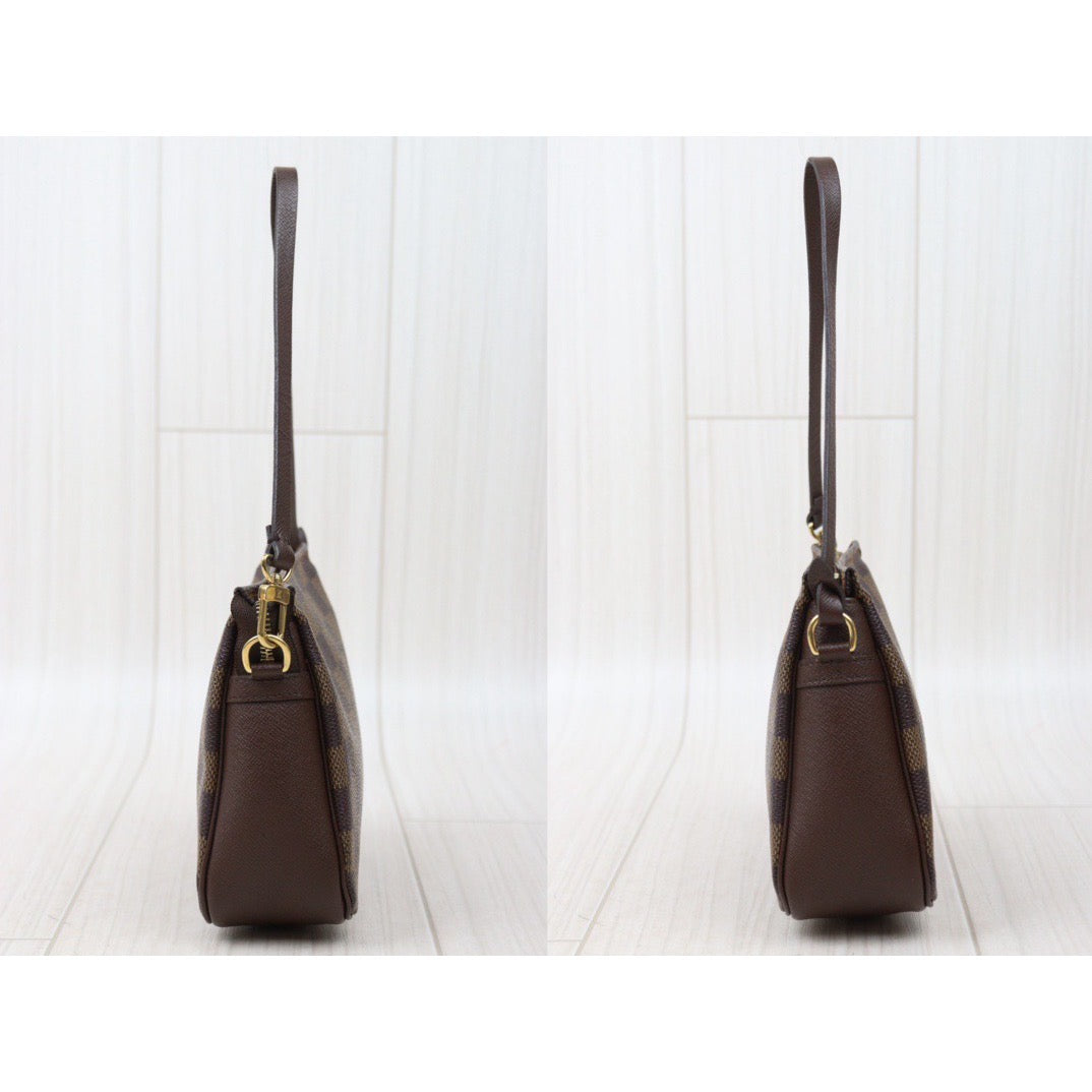 Rank AB ｜ LV Damier Truth make up ｜24050906