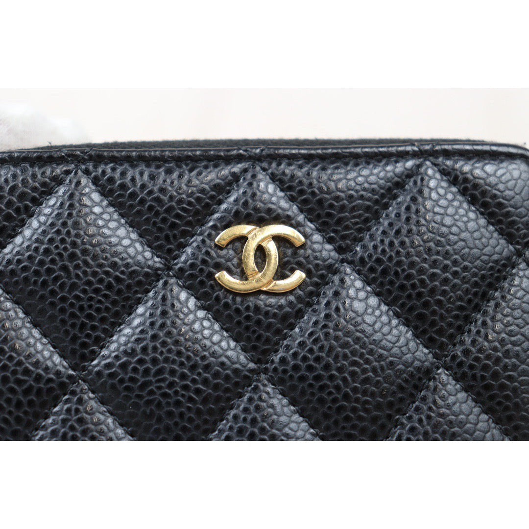 Rank A｜Chanel Caviar Skin Wallet Black Made in 2019 Year｜S24061731