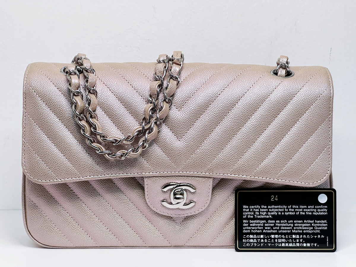 Chanel Medium Classic Chevron Caviar Double Flap Rose Gold SHW 24769 holo card