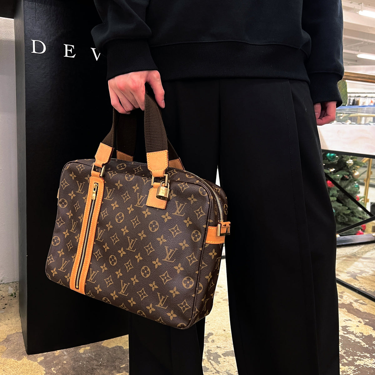 Louis Vuitton Sac Bosphore Handbag TWS POP