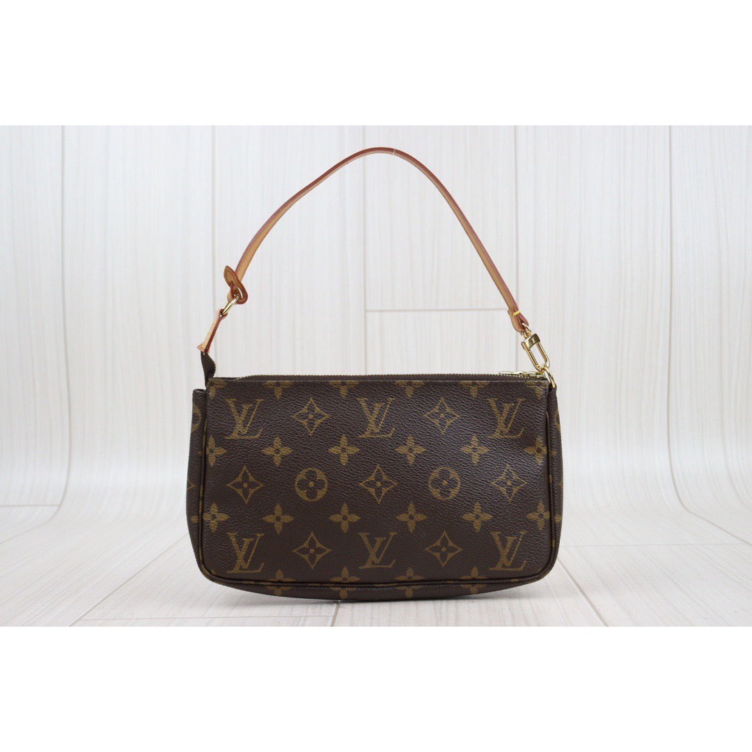 For Jaimee Lopez Only｜3/3 installment ｜Rank A ｜ LV Monogram Pochette Accessoires Vintage Model｜24030717