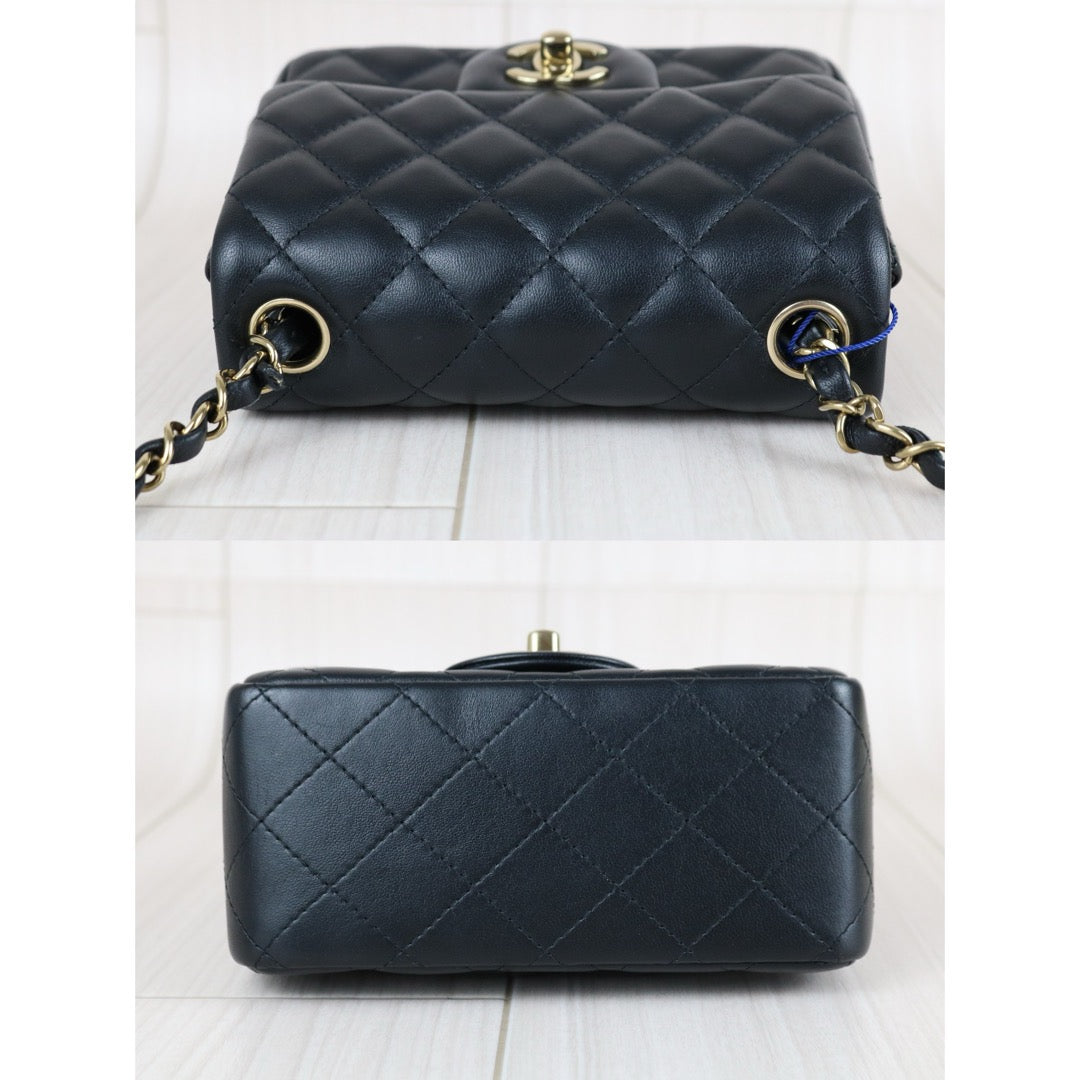 Very Good ( Rank A)｜ CHANEL Lanbskin Square 17  Shoulder Bag Black IC Chips Model ｜W25051701