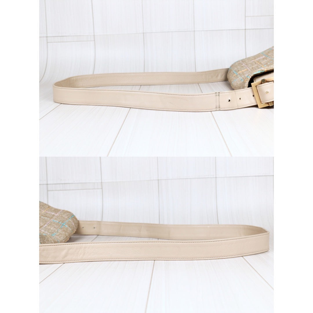 Good ( Rank AB)｜ CHANEL Canvas Lamb Leather Weave 2.55 Shoulder Bag｜S24053101