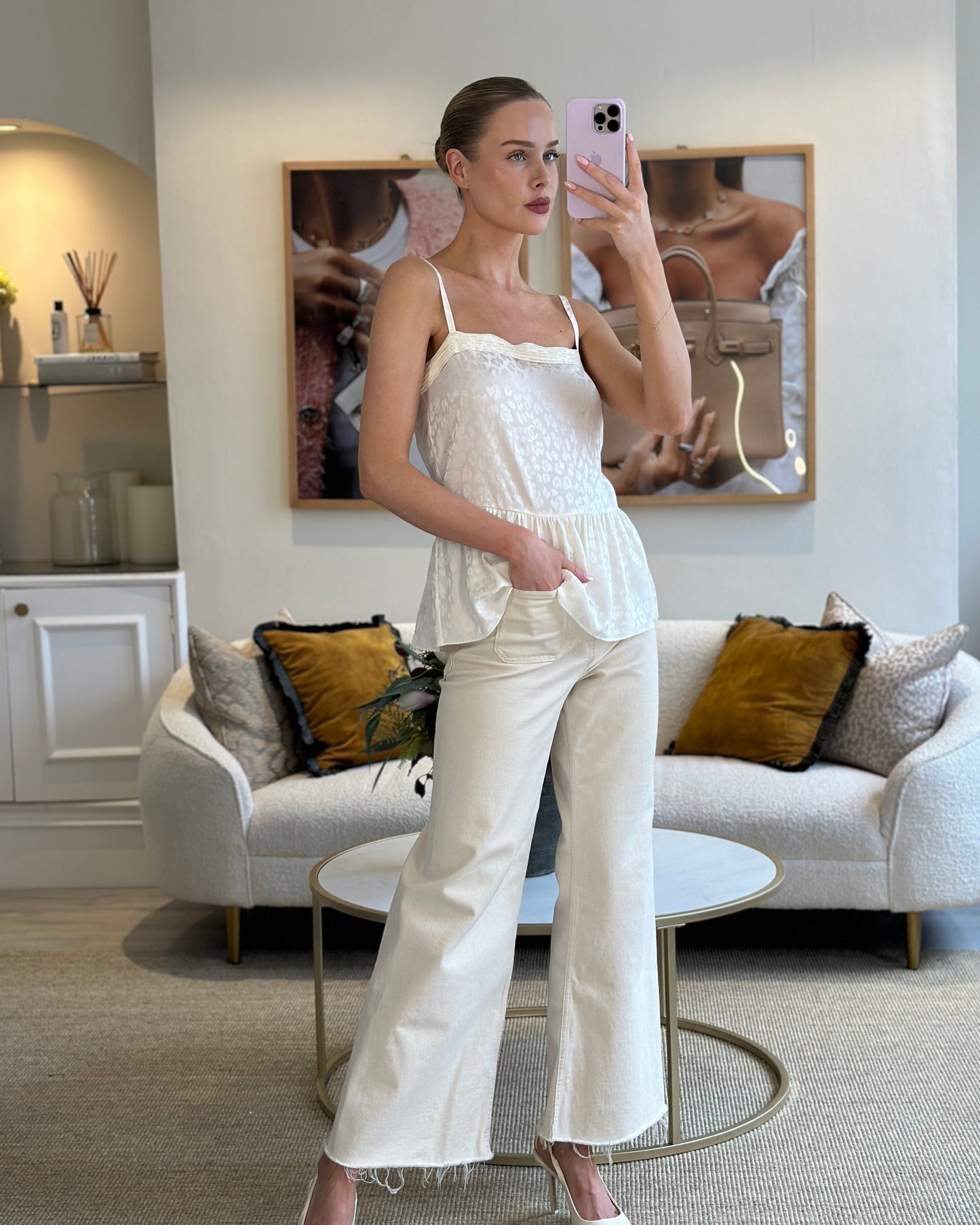 Chanel 23AK White Silk Sleeveless Shirt with CC Logo and Leopard Prints Detail FR 36 (UK 8) RRP ¬£2450