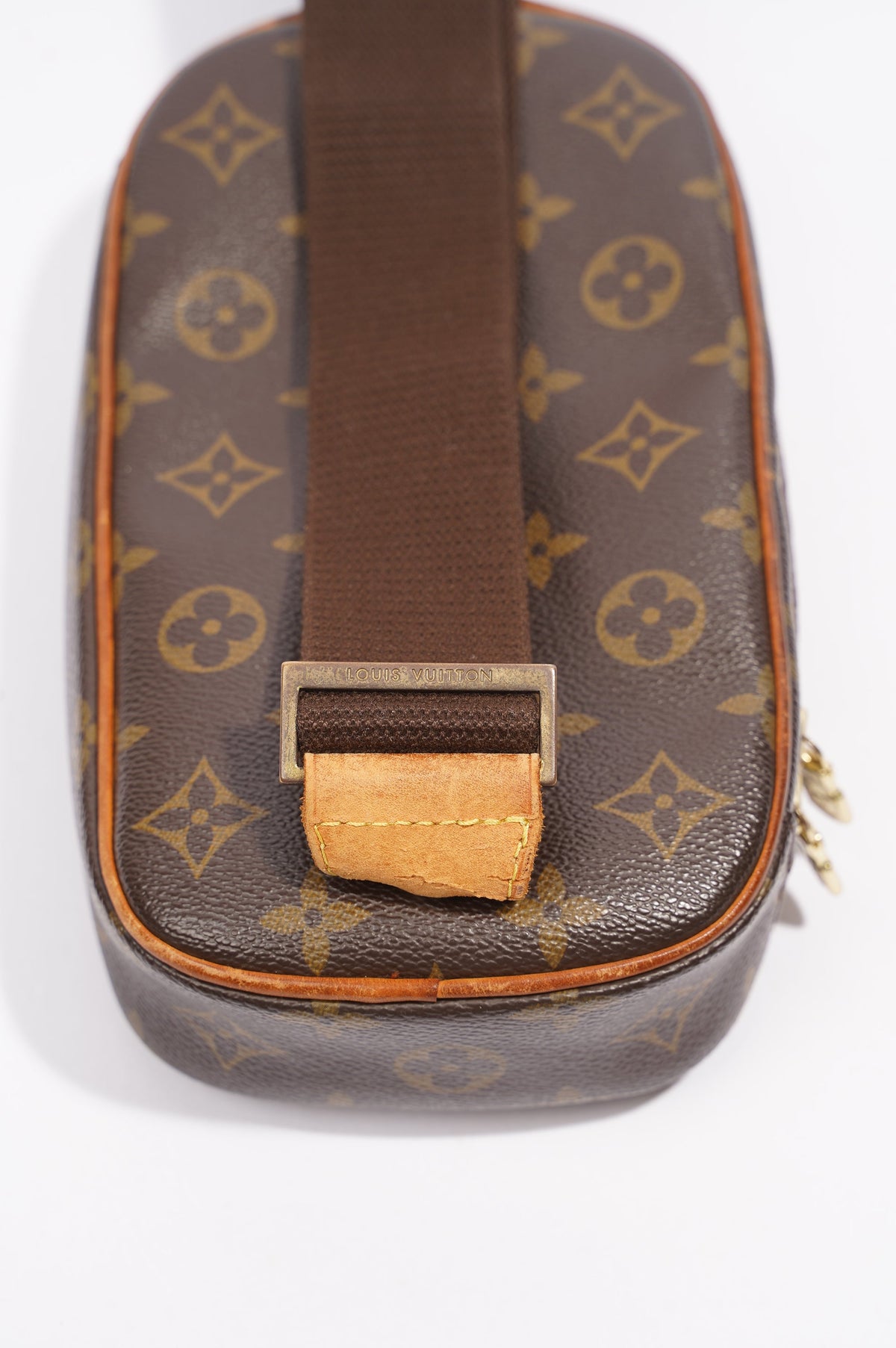 Louis Vuitton Pochette Gange Monogram Canvas