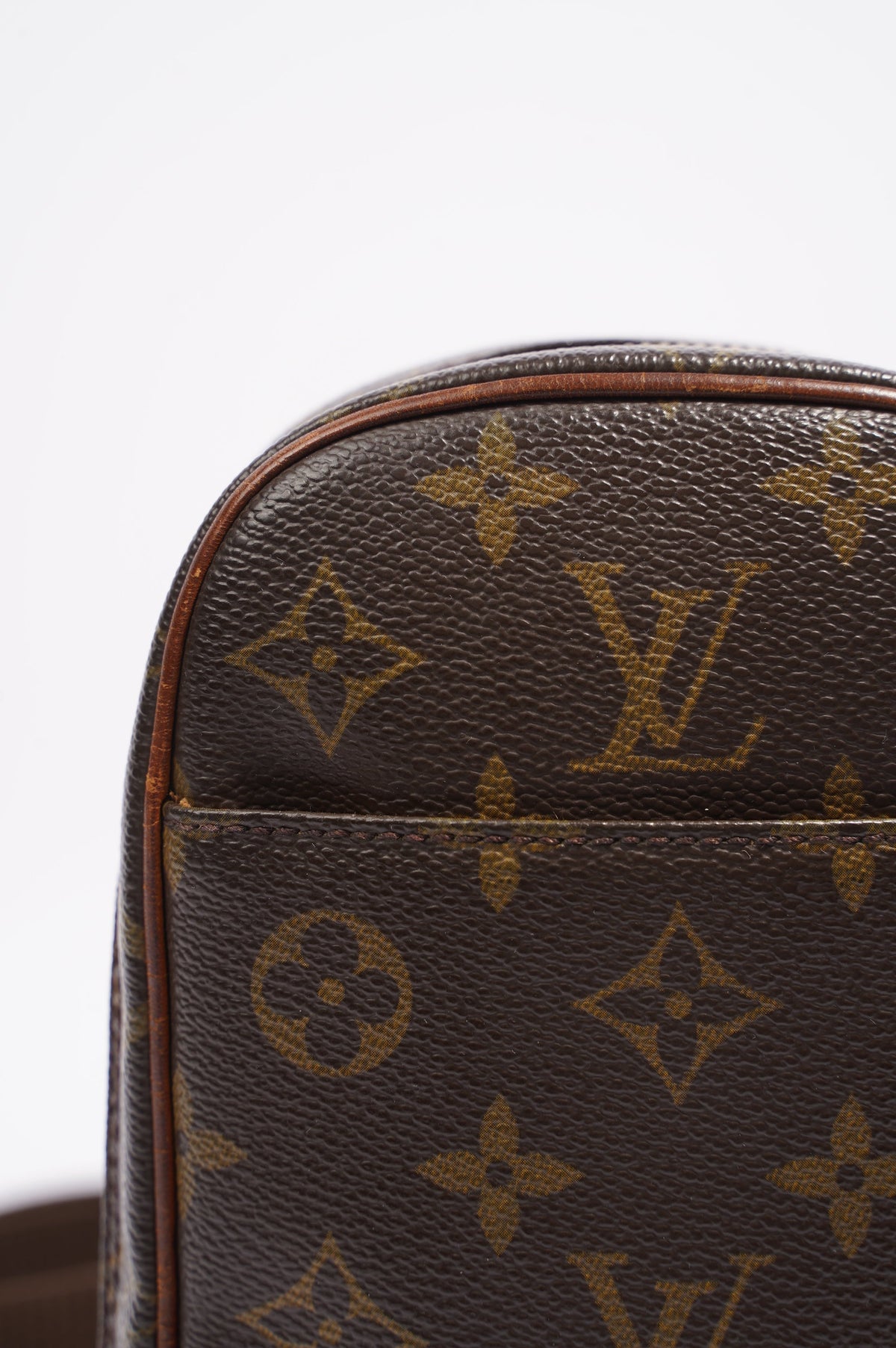 Louis Vuitton Pochette Gange Monogram Canvas