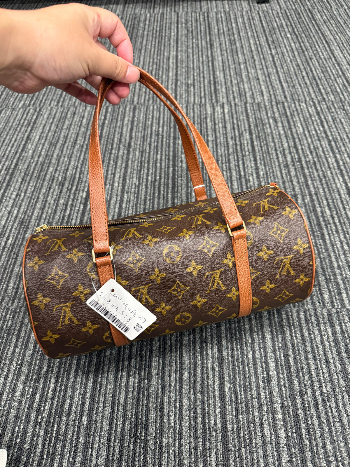 Very Good ( Rank A)｜ LV Monogram Papillon 30 Handbag ｜25042409