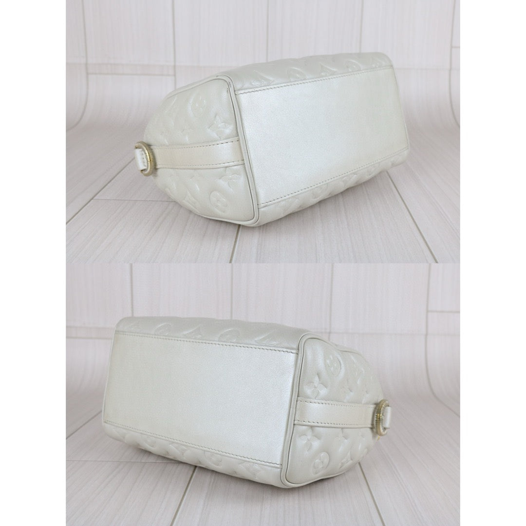 Very Good ( Rank A) ｜LV Monogram Leather Speedy 20 Limited Edition White Handbag With Shoulder Bag｜B25012201