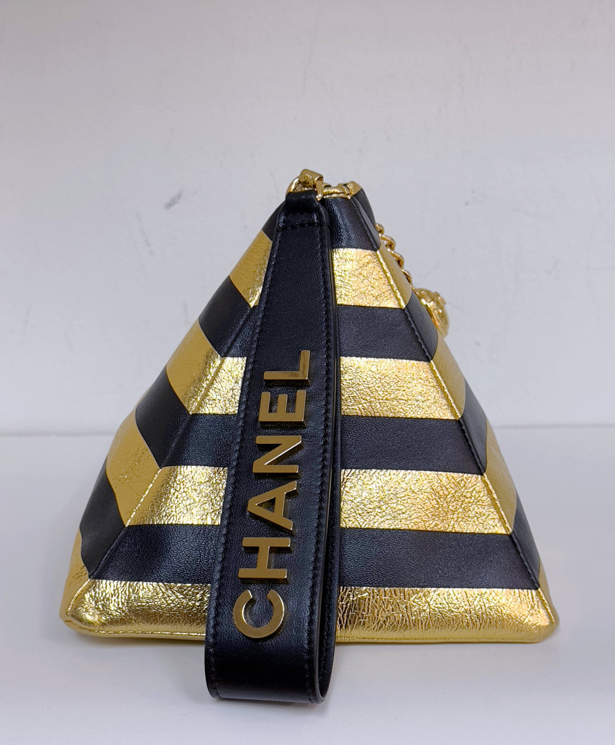 Chanel Metallic Lambskin CC Kheops Pyramid Bag Gold Black 2819 holo card