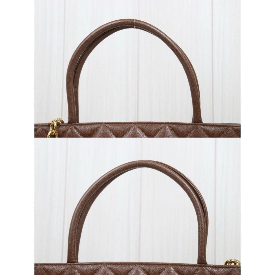 Very Good ( Rank A)｜ CHANEL Caviar Skin Calf Leather Tote Bag Golden Brown Made In 1997～1999Year｜P25071803