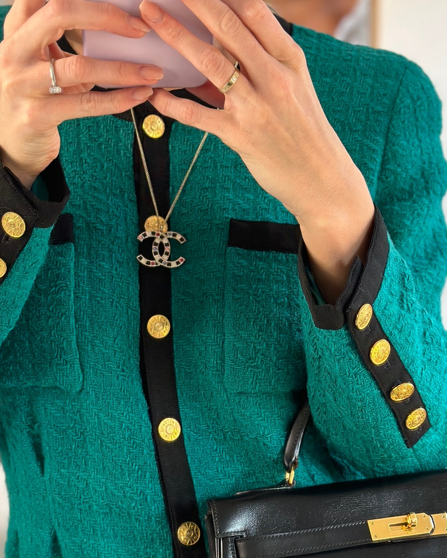 *FIRE PRICE* Chanel Champagne Gold CC Pendant Necklace with Multicolour Stones Detail