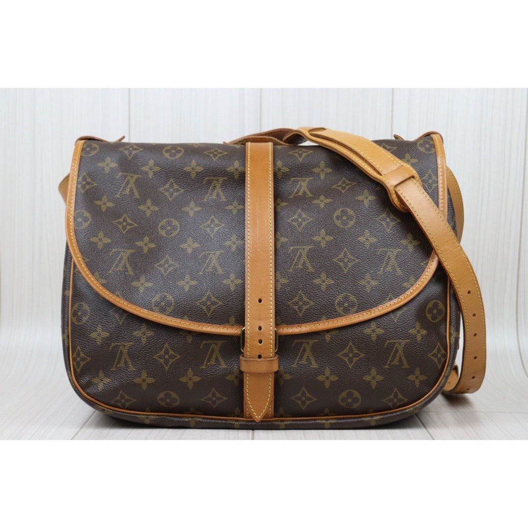 Rank AB ｜ LV Monogram Saumur 35 Shoulder Bag｜24050644