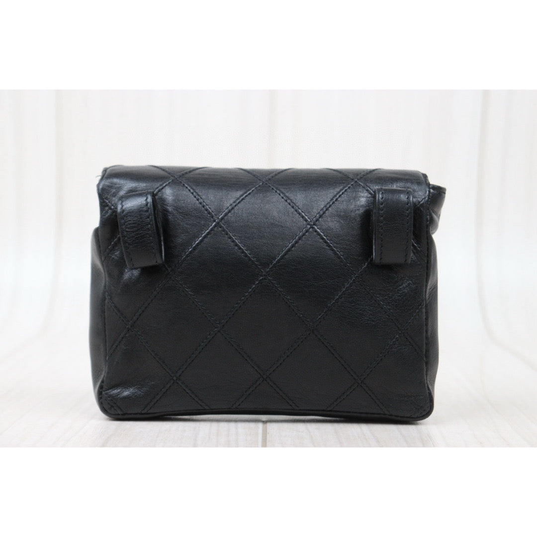 Good ( Rank AB)｜ CHANEL  Matrasse Lambskin Waist Bag ｜H25022412