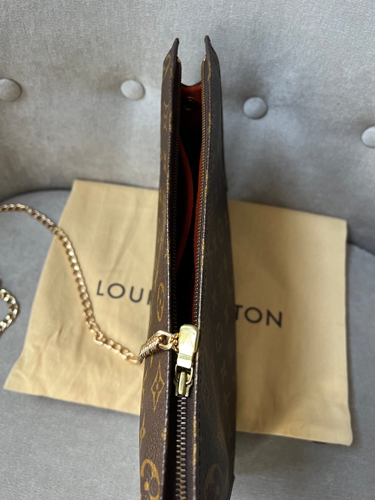 Louis Vuitton Toiletry Pouch 26 Monogram