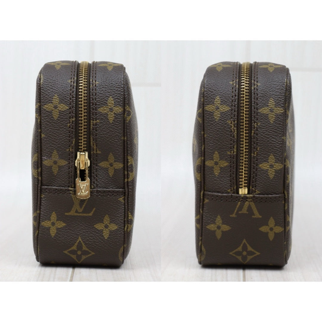 Very Good ( Rank A)｜ LV Truth Toilet 23 Monogram Makeup Pouch｜Q25040304