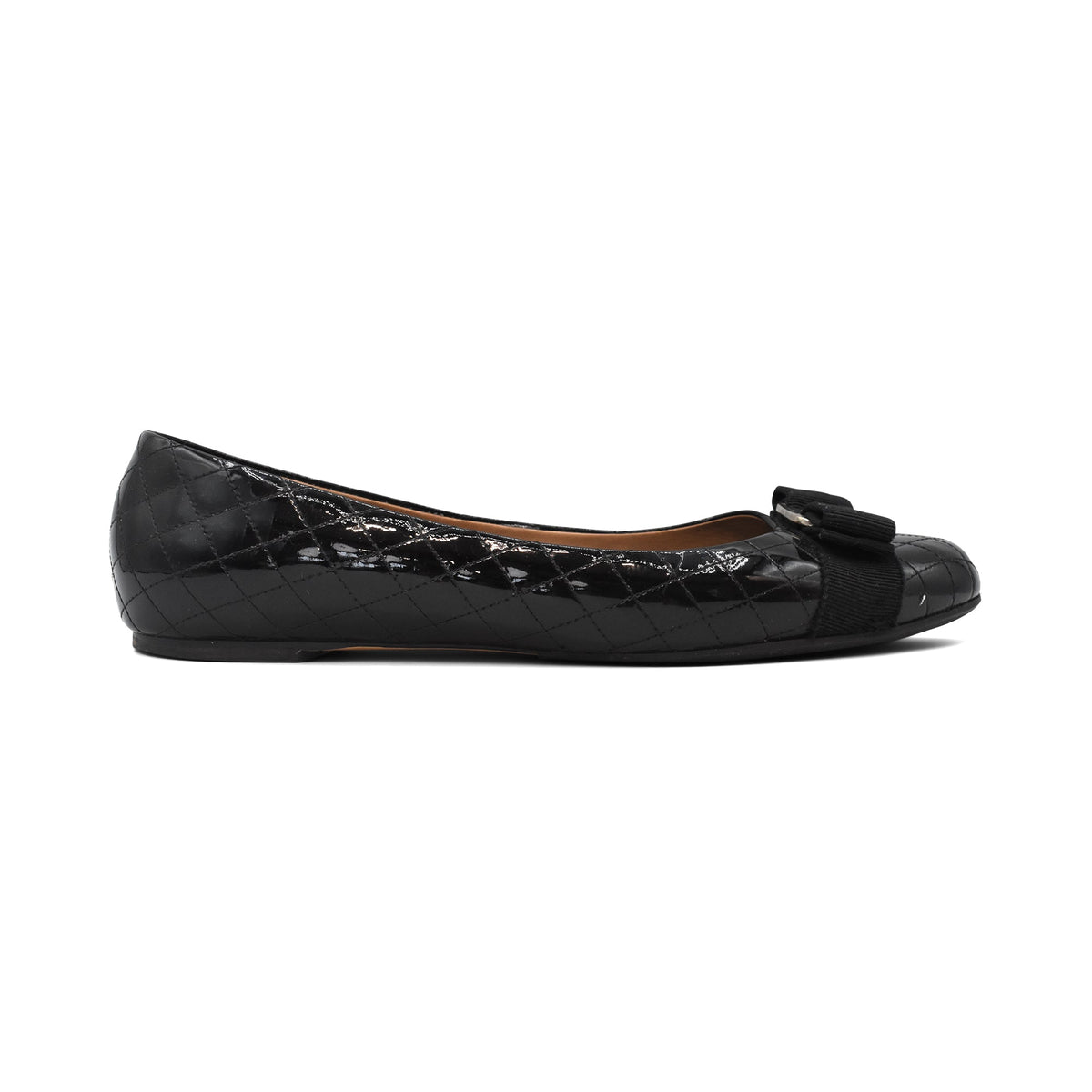 Salvatore Ferragamo 'Vera' Flats - Women's 9