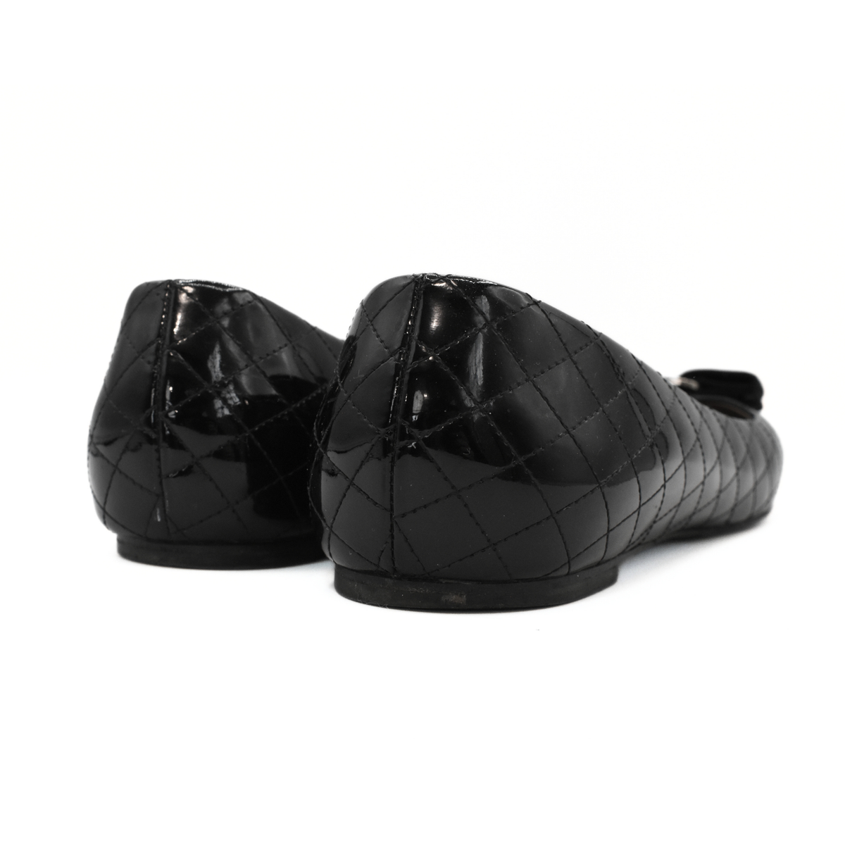 Salvatore Ferragamo 'Vera' Flats - Women's 9
