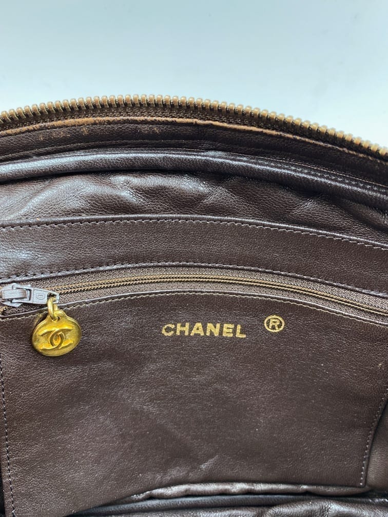 Chanel Vintage Crossbody Bag