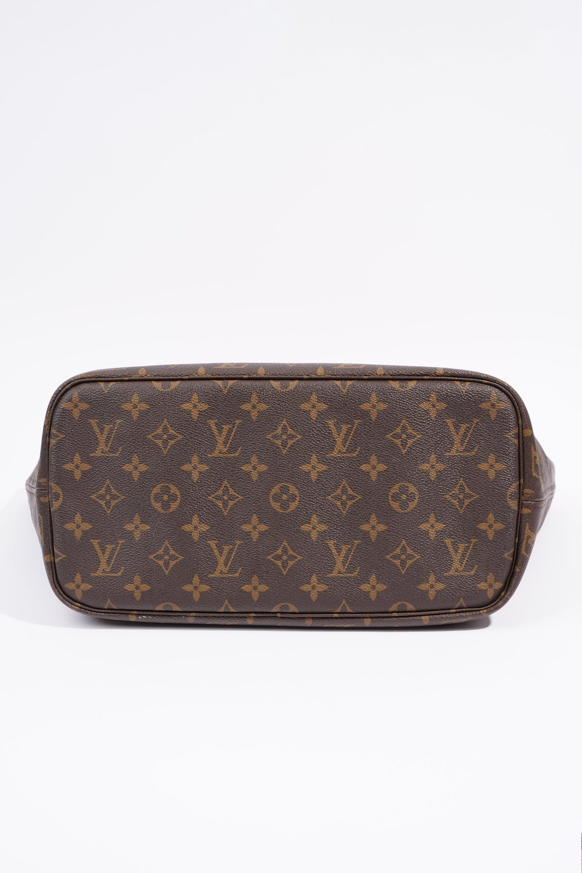 Louis Vuitton Neverfull Monogram Canvas MM