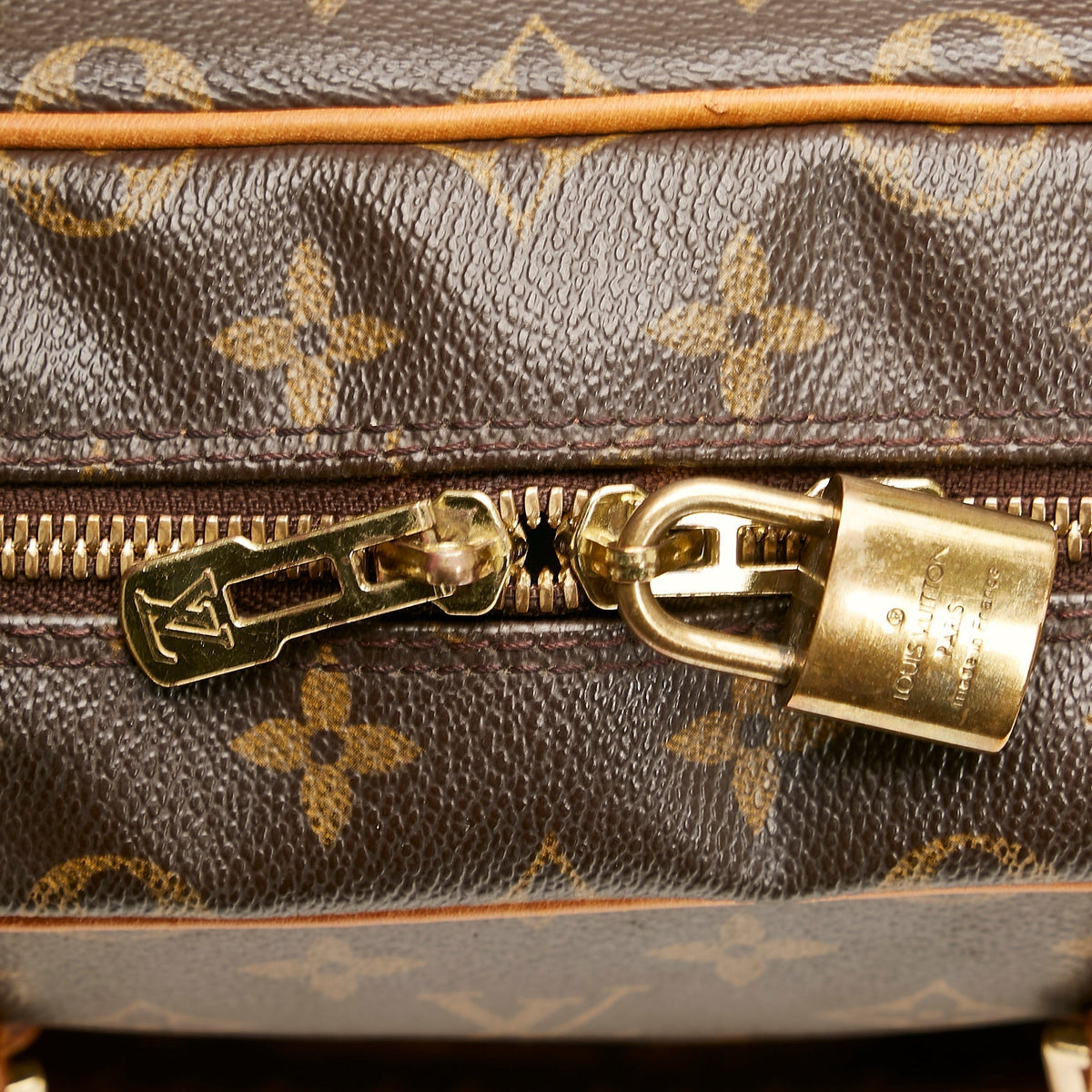 Louis Vuitton Porte-Documents Pegase Monogram Canvas