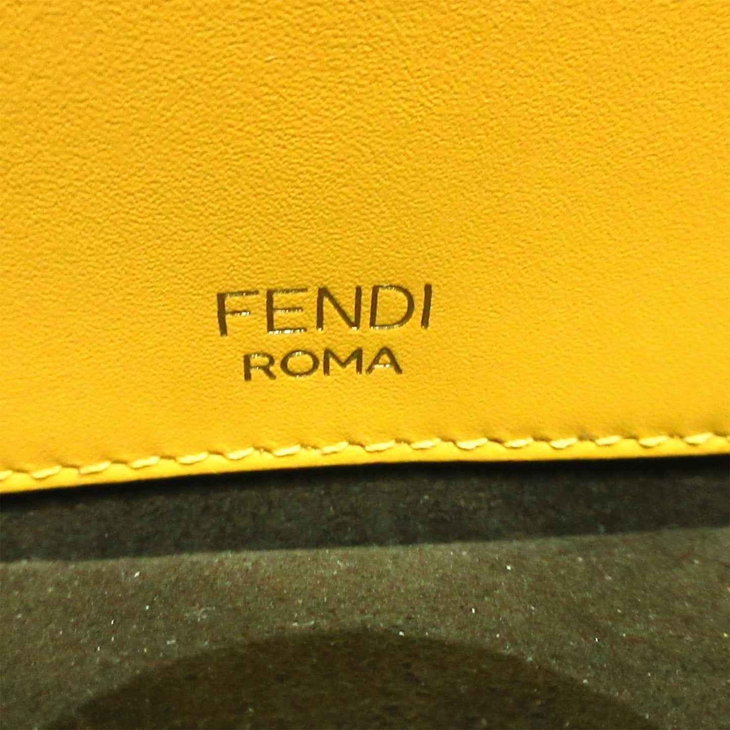 Fendi Mini Flat Baguette Crossbody Bag (SHG-w8GjFE)