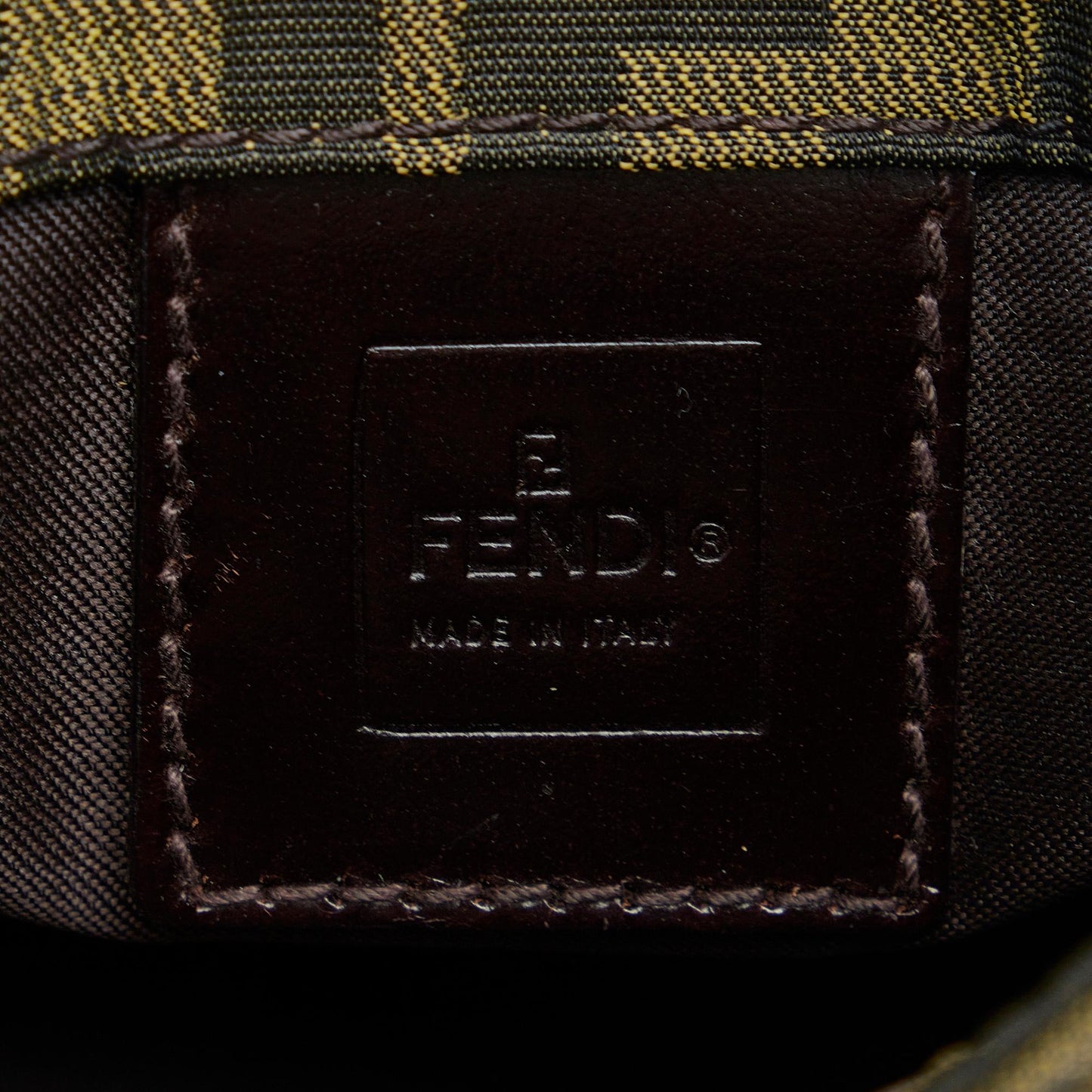 Fendi Zucca Crossbody (SHG-1IOIlq)