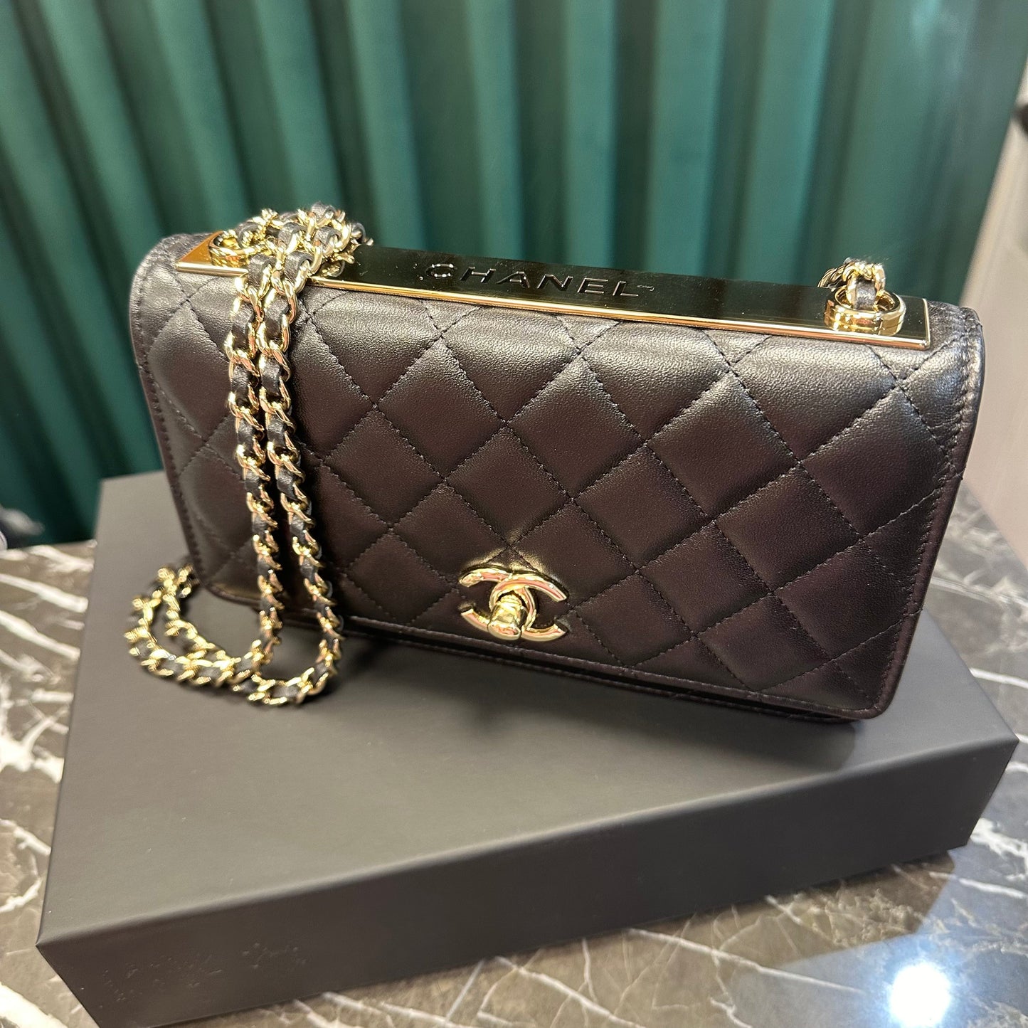 Chanel - Sac Wallet on Chain trendy CC