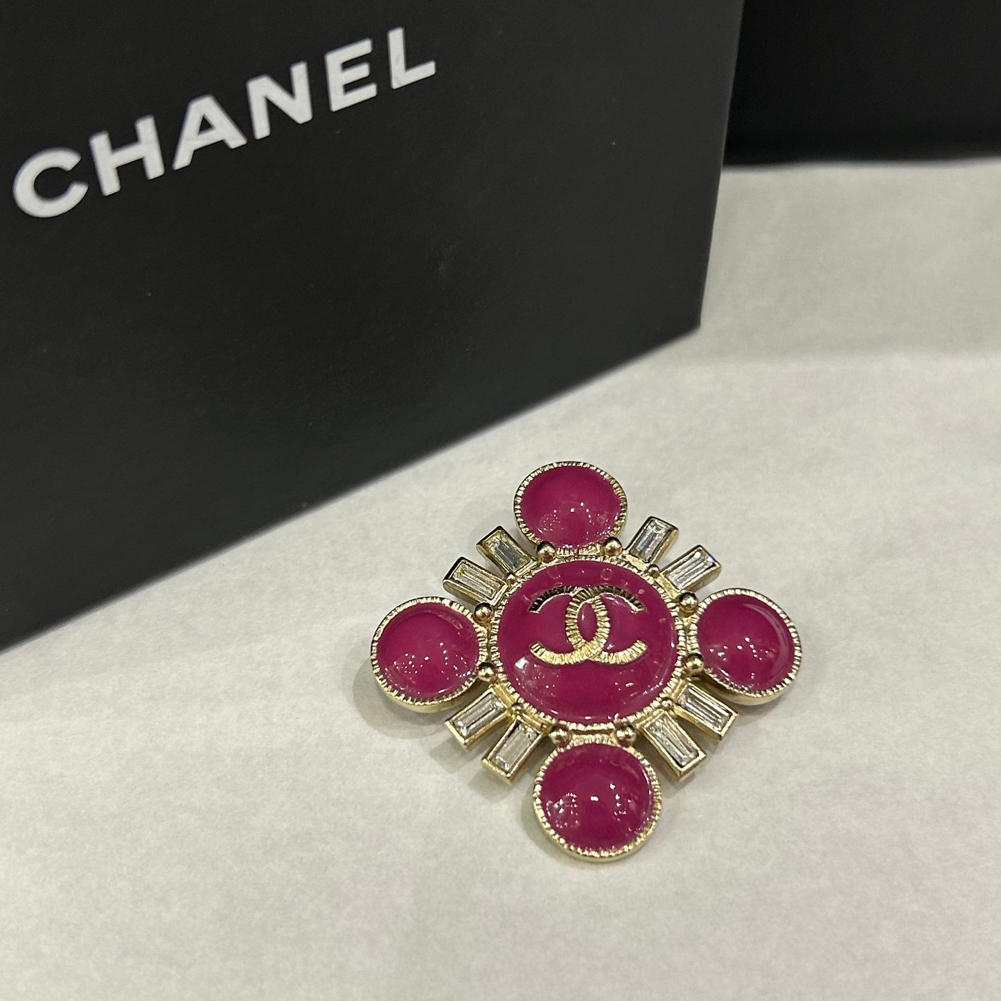 Chanel - Broche